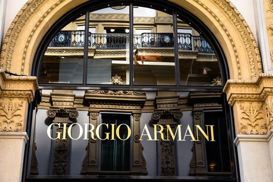 1934 m. gimė italų drabužių dizaineris Giorgio Armani.<br>123 rf nuotr.