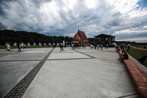 Nuožmios kritikos atakos nesusprogdino betoninio Zapyškio bažnyčios šventoriaus