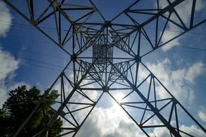 Baltijos šalys tariasi dėl elektros prekybos su trečiosiomis šalimis