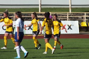 R. Jonušaitės ir J. Čubrilo tandemas nukalė pergalę „Gintrai-Universitetui“