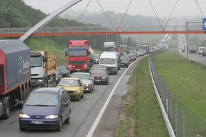 VMI pradeda patikras keliuose: stabdys specialiai pažymėtais automobiliais