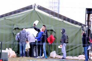 Nuo pandemijos pradžios į Lietuvą atvyko per 360 koronavirusu užsikrėtusių žmonių