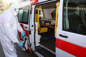 Koronavirusas Lietuvoje: tęsiasi protrūkis psichiatrinėje ligoninėje, vėl minimas „Maxima“ sandėlis