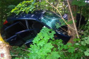 Savaitgalio avarijose sužeisti 33 žmonės