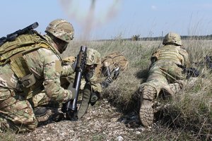 Šio gamintojo ginklai laikomi geriausiais pasaulyje. Juos naudoja ir Lietuvos kariuomenė