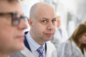 A. Veryga atsakė dėl poreikio grįžti prie privalomo kaukių naudojimo