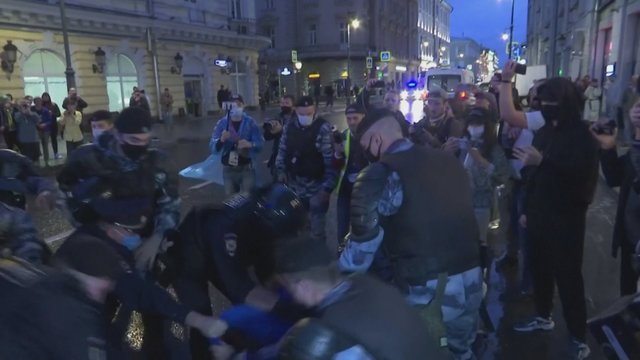 Masiniai protestai prieš V. Putiną: suimta per 140 žmonių