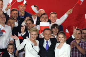 Lenkijos opozicija apskundė prezidento rinkimų rezultatus 