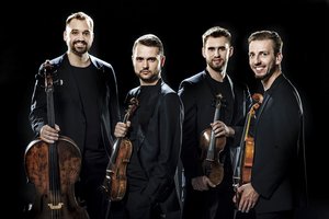 Festivalis „Užutrakio vakarai“ dovanoja karštą muzikos vasarą