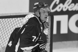 Buvęs NHL žaidėjas ir Rusijos čempionas mirė Toljačio miesto gatvėje