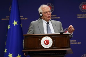 Santykiuose su Minsku ES pagrindiniu prioritetu žada laikyti žmogaus teises ir demokratiją