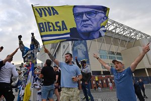 „Leeds United“ po 16 metų pertraukos sugrįžo į „Premier“ lygą