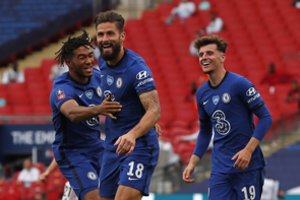 „Chelsea“ pateko į Anglijos futbolo taurės finalą