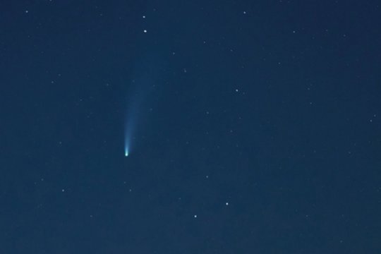 Šveicarijoje užfiksuotas kerintis vaizdas: kitą kartą pro Žemę skries po 7 tūkst. metų