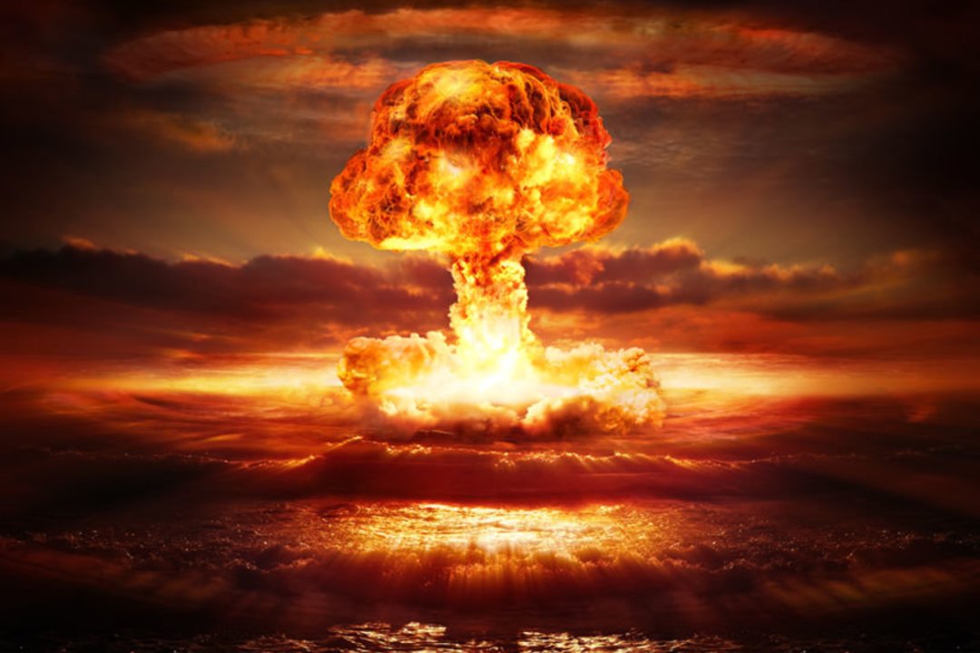 1946 m. Bikinio atole Ramiajame vandenyne JAV įvykdė pirmąjį povandeninį atominį sprogdinimą.<br>123rf