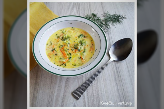 Brokolių sriuba su sūriu: tiršta, soti, gardi ir vasariška