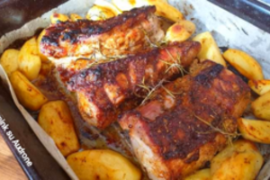 Su barbekiu padažu kepti kiaulienos paslėpsniai pavyks ir didžiausiems tinginiams