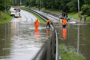 Po stipresnės liūties nebetvins T. Narbuto gatvė Vilniuje – įrengta moderni požeminė lietaus nuotekų valykla