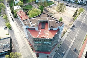 Rusijos tvaikas iš Vilniaus niekaip neišnyksta: kova su juo – net komiška