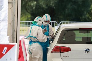 Latvijoje patvirtinta trylika naujų COVID-19 atvejų