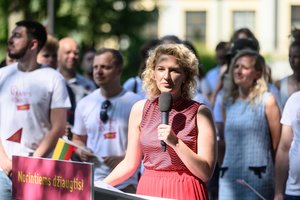 Laisvės partija į rinkimus žengia su drąsiais pažadais – legalizuos kanapes, įteisins LGBT+ šeimos santykius