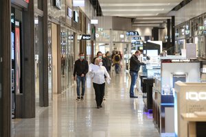 Koronavirusas nustatytas Šiaulių „Akropolio“ darbuotojui: dėl to uždarė parduotuvę