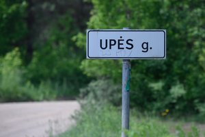 Upės g. Vilniuje vėl darbuojasi sunkioji technika: pradedama asfaltuoti dar viena atkarpa