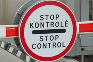 Vokietis ir baltarusis pasieniečius bandė apgauti pateikę klastotus vairuotojo pažymėjimus