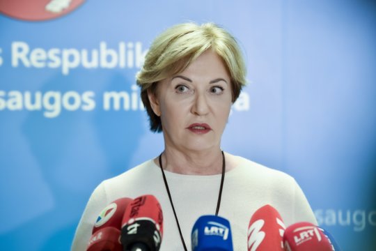 Apie pavojingiausius židinius Lietuvoje prakalbusi R. Lingienė paaiškino, kaip prasidės antroji banga