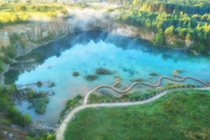 Lenkiškais Maldyvais vadinama vieta turistus vilioja tyru vandeniu ir įdomia istorija