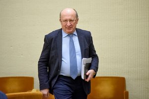 A. Kubilius: besiruošiant antrajai koronaviruso bangai, skolos dydis kelia nerimą