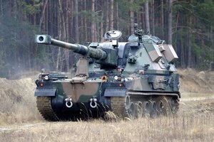 Lenkija atliko kariuomenės reorganizaciją. Atsižvelgta į Rusijos agresijos scenarijų