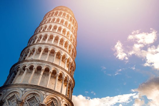 1173 m. pradėta statyti Pizos bokštą Italijoje.<br>123rf