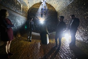 Pasitaikė proga nusileisti į požemį – vanduo iš jo jau šimtmetį plūsta į vilniečių gertuves