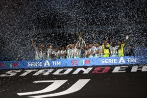 Vadžias atleidęs Turino „Juventus“ baigė čempionatą dviem pralaimėjimais iš eilės