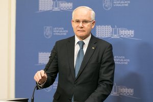 A. Monkevičius: pagrindinis scenarijus – pradėti mokslo metus įprastu būdu