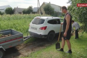 Pašalpinininkai suskubo į Užimtumo tarnybą – vilioja 200 eurų išmoka