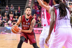 Iš JAV atvykęs buvęs NBA žaidėjas į Europą atsivežė koronavirusą