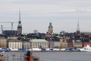 Karantino neįvedė, tačiau BVP smuko labiausiai per keturis dešimtmečius