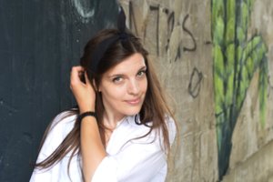 Rašytoja Kotryna Zylė: „Neturite ūpo žaisti su vaikais? Čiupkite knygą!“