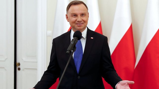 Prezidento inauguracija Lenkijoje: A. Dudą pasitiko pustuštė salė
