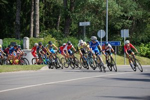 Latvijos sporto gimnazijoje – koronaviruso židinys: užsikrėtusieji dalyvavo varžybose Lietuvoje
