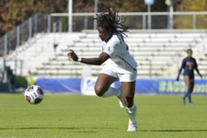 „Gintrą-Universitetą“ sustiprino atletiška amerikietė iš NCAA finale žaidusio universiteto