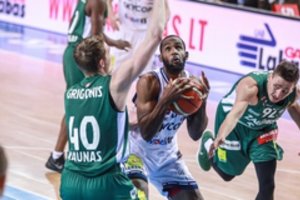 Prienų klubas turės paploninti piniginę – teisme pralaimėjo bylą legionieriui