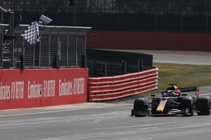 „Formulės 1“ lenktynėse Silverstono trasoje triumfavo Maxas Verstappenas
