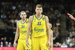 R. Giedraičio ir T. Sedekerskio klube – koronaviruso atvejis