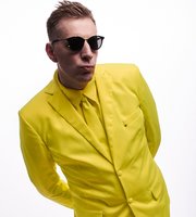 Išgirskite: Saulius Prūsaitis pristato vasariškai nostalgišką dainą „Rankos į viršų“