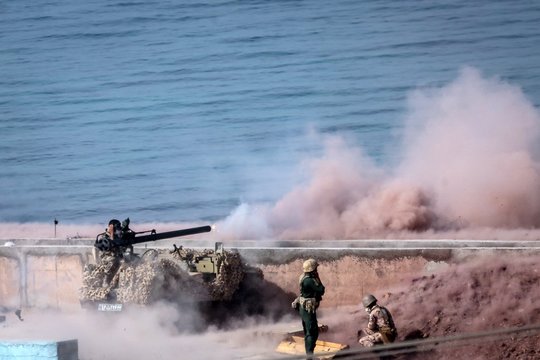 JAV siūlo JT patęsti ginklų embargą Iranui neribotam laikui