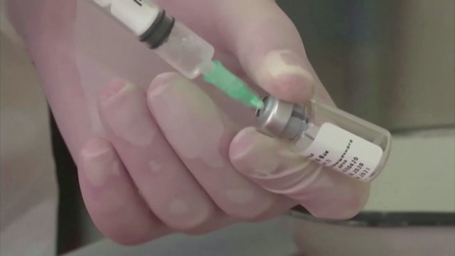 Pasaulis skeptiškai vertina Rusijos paskelbtą žinią apie vakciną nuo koronaviruso