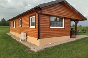 Molėtiškių šeima įsirengė puikią vietą poilsiui – į miestą nė nebesinori